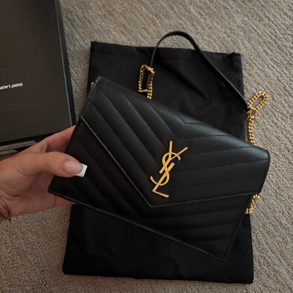 Yves Saint Laurent WOC